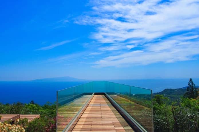 伊豆高原 温泉付別荘 Isana Mountain Villa Futo Eksteriør bilde